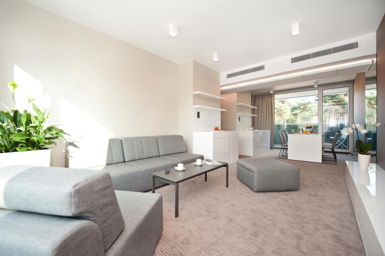 Baltic Palace Aparthotel Pobierowo Ngoại thất bức ảnh