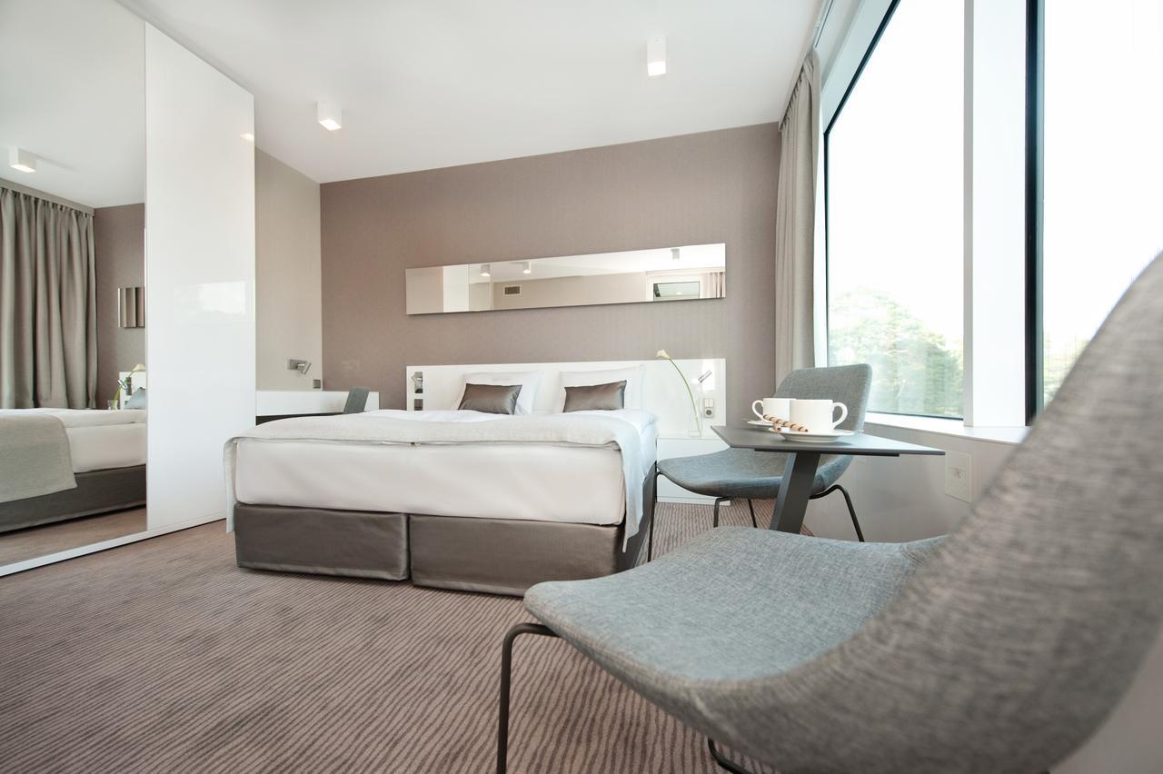 Baltic Palace Aparthotel Pobierowo Ngoại thất bức ảnh