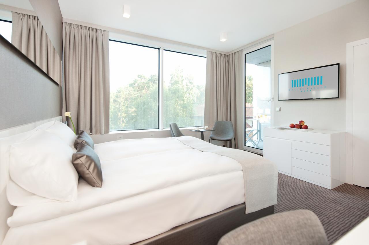 Baltic Palace Aparthotel Pobierowo Ngoại thất bức ảnh